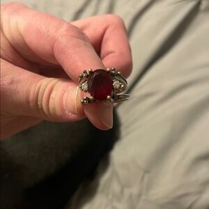 Elegant Red and Green Reversible  Gemstone Ring